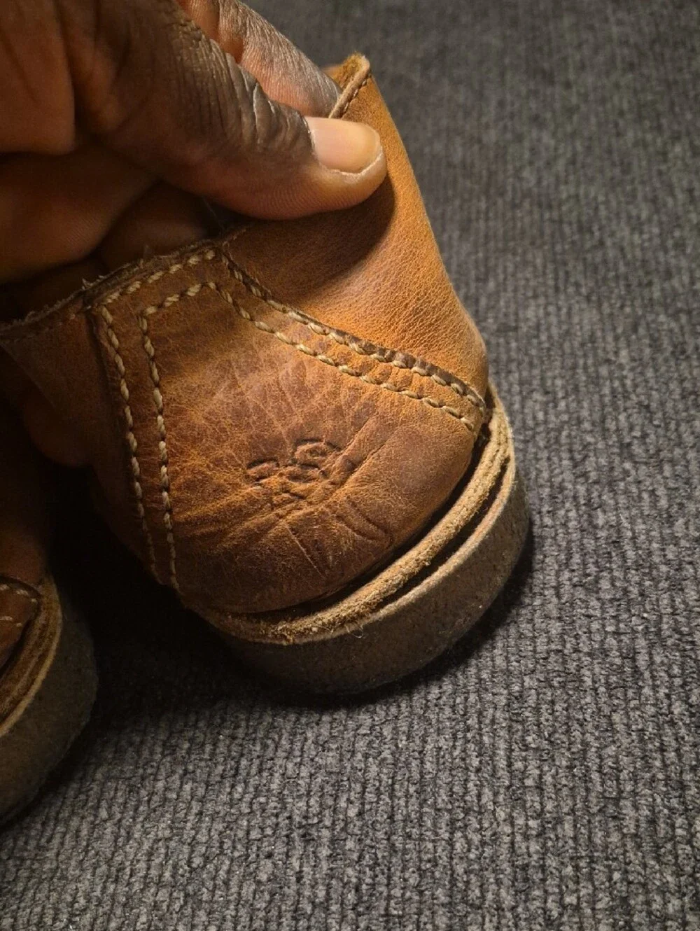 Clarks Men's Brown Leather Chukka Boots